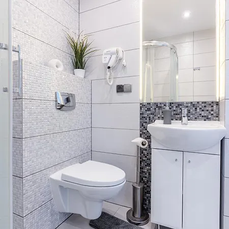 Queen 2 Z Jacuzzi I Widokiem Na Tatry Apartamento
