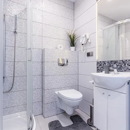 Апартаменты Queen 2 Z Jacuzzi I Widokiem Na Tatry *